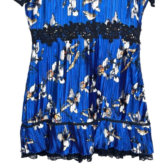 FOXIE DOX CARMELLA BLUE FLORAL PLEATED LACE MINI DRESS - Picture 6 of 14